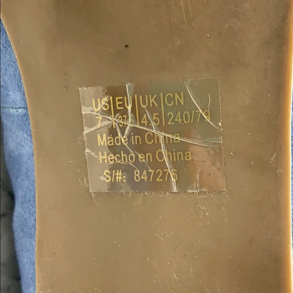 GAP shoes - Picture 3 of 4